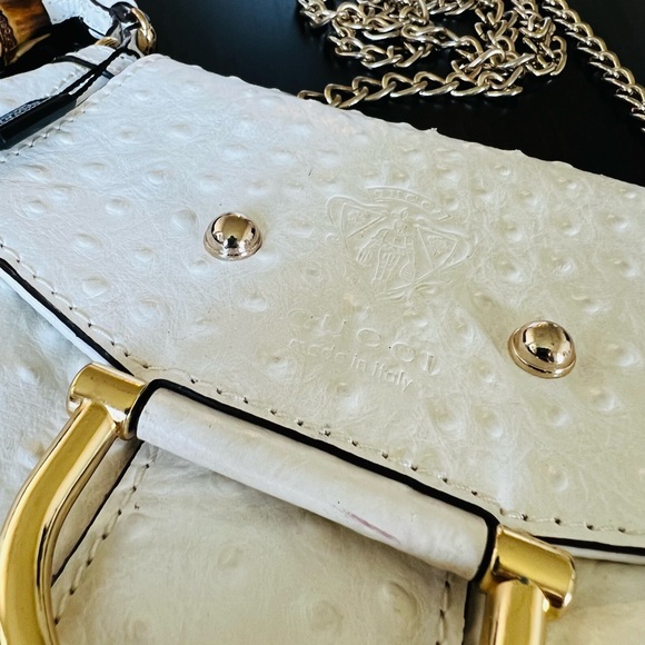 GUCCI Smilla Ostrich handbag/clutch with racoon tails - Picture 6 of 12